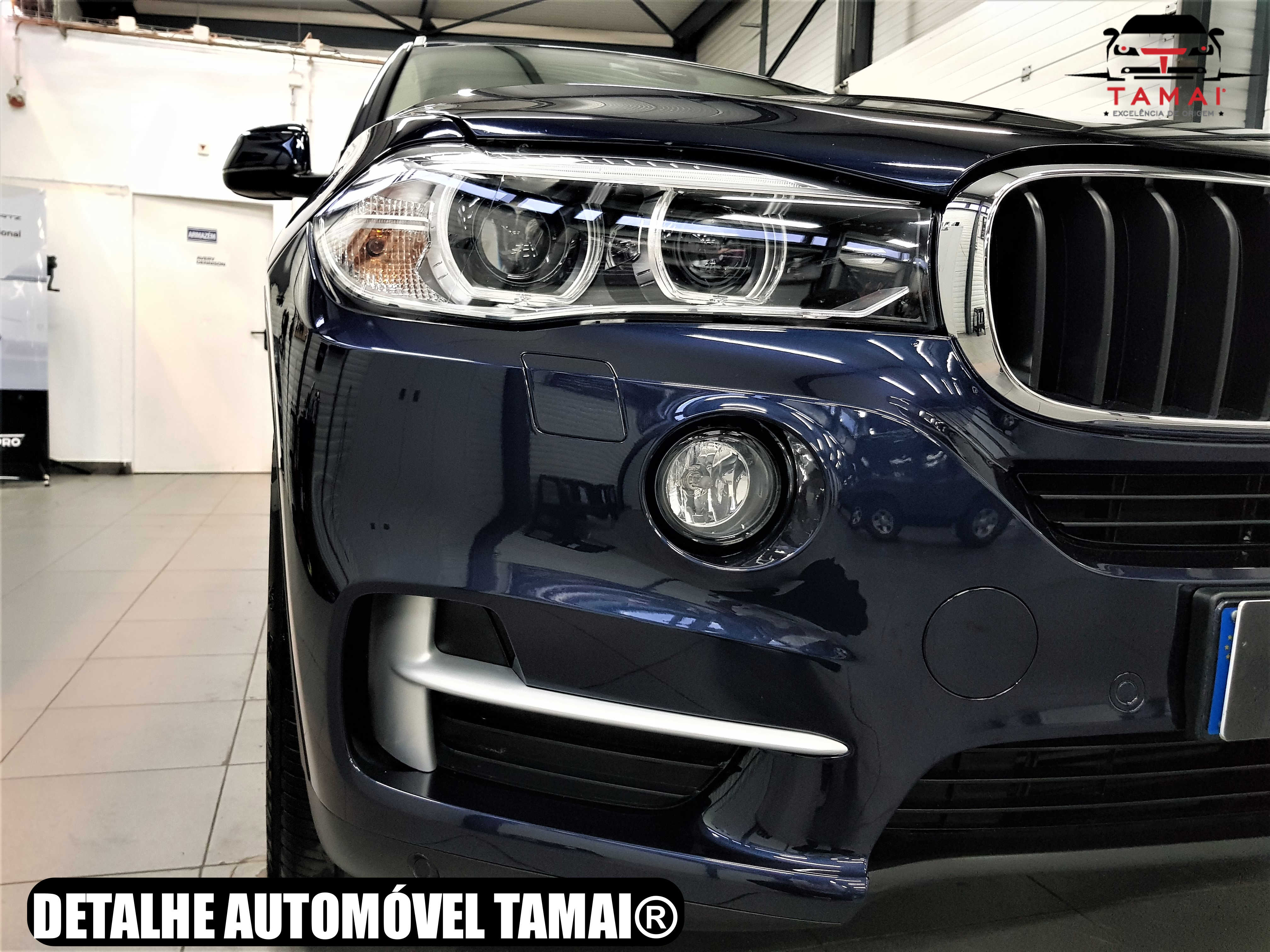 Detalhe automóvel BMW X5