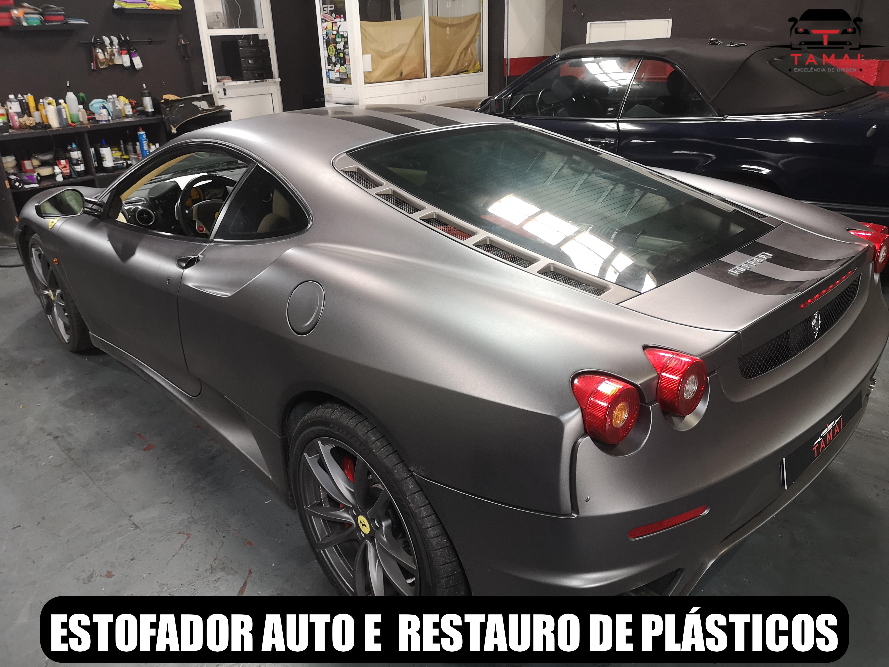 Ferrari - estofador e restauro de plásticos